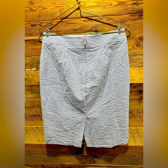 Banana Republic pencil Skirt White Blue Stripe seersucker Lined office light US4 - Picture 2 of 3